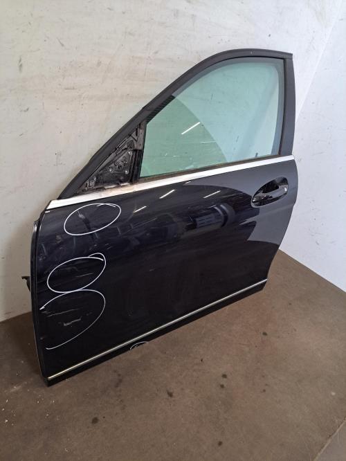 Image Porte avant gauche - MERCEDES CLASSE C 204