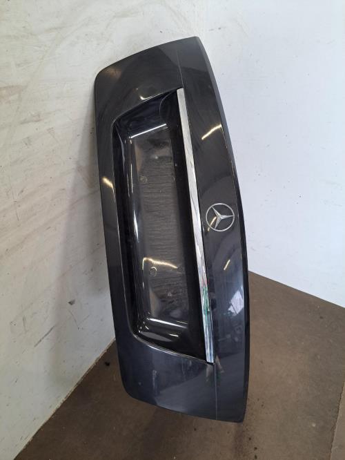 Image Malle/Hayon arriere - MERCEDES CLASSE C 204