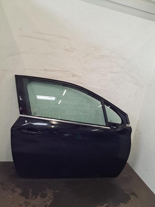 Image Porte avant droit - PEUGEOT 208 1