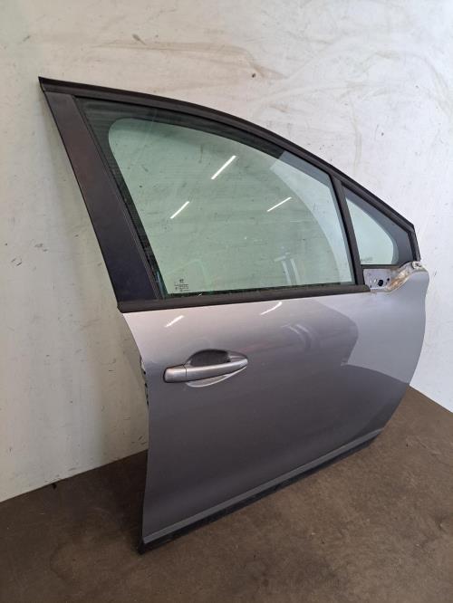 Image Porte avant droit - PEUGEOT 2008 1