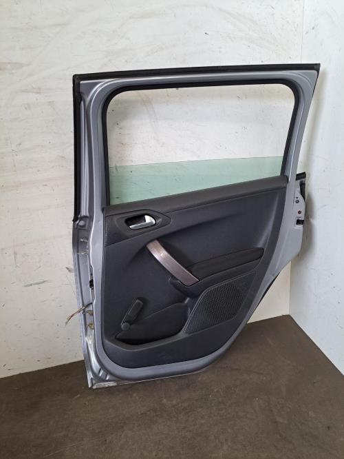 Image Porte arriere droit - PEUGEOT 2008 1
