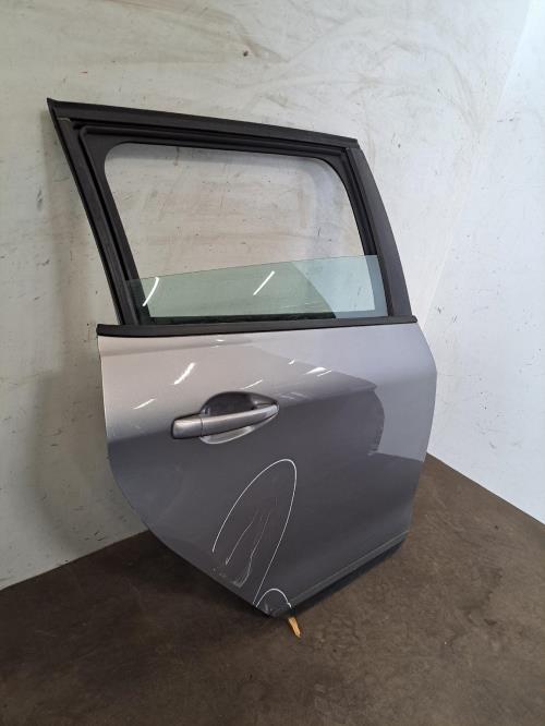 Image Porte arriere droit - PEUGEOT 2008 1