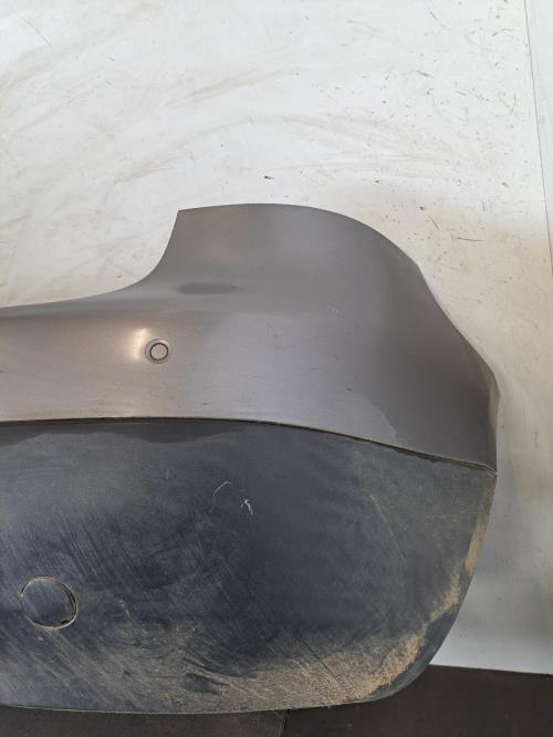 Image Pare choc arriere - VOLKSWAGEN GOLF 5