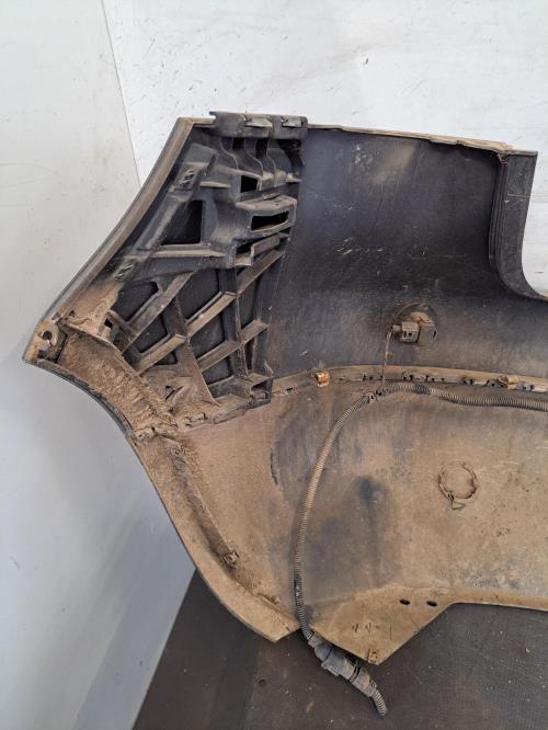 Image Pare choc arriere - VOLKSWAGEN GOLF 5