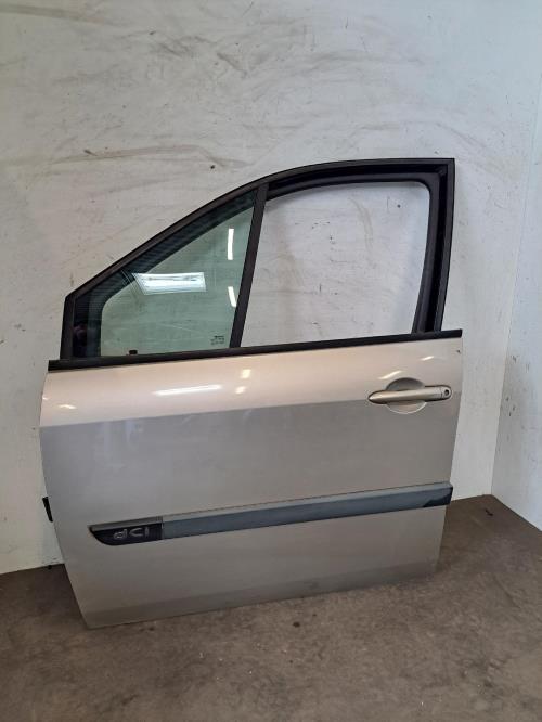Image Porte avant gauche - RENAULT SCENIC 2