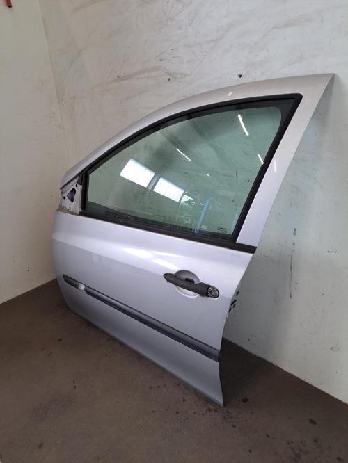 Image Porte avant gauche - RENAULT CLIO 3