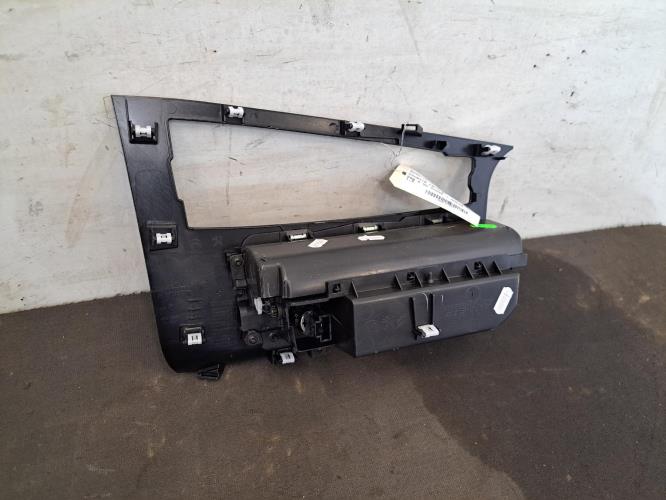 Image Console central (interieur plastique) - PEUGEOT 508 2 SW