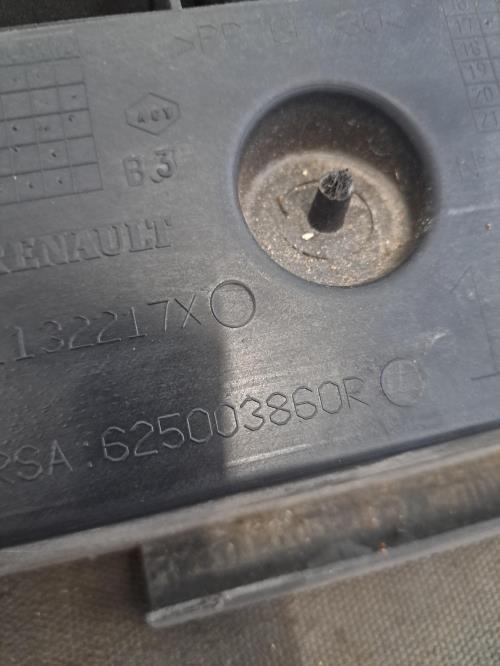 Image Traverse superieure - RENAULT CLIO 4