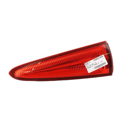 Image Enjoliveur de feu arriere droit - RENAULT KANGOO 2