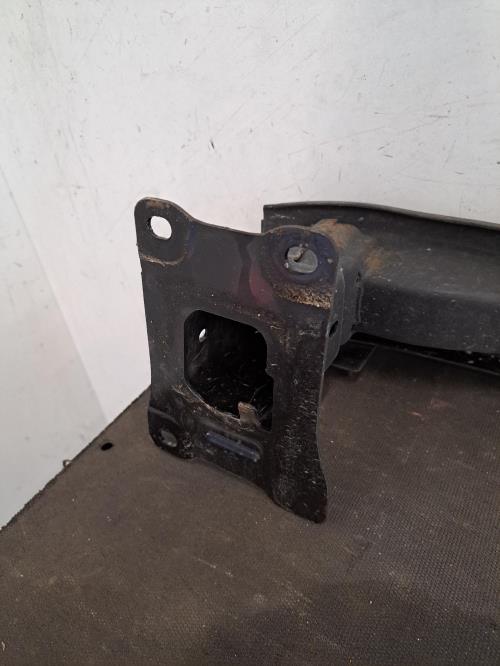 Image Renfort pare choc arriere (traverse) - VOLKSWAGEN GOLF 8