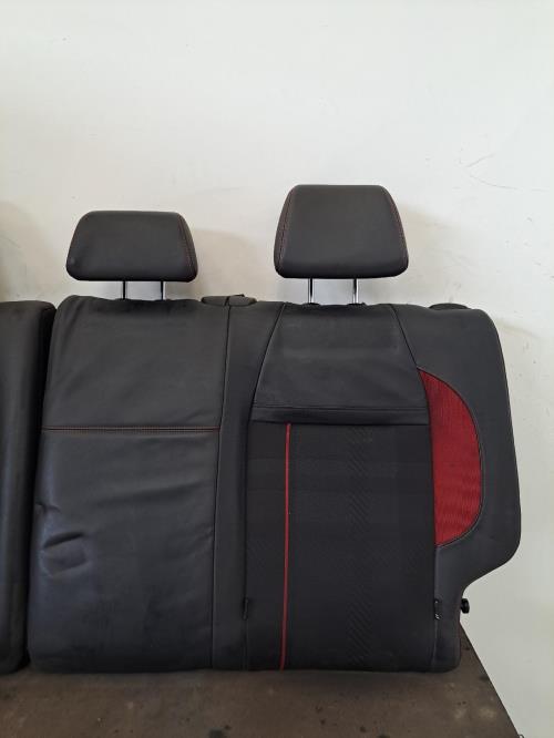 Image Banquette arriere (KIT DERIV VP) - PEUGEOT 208 1