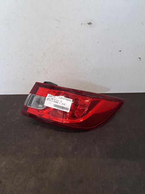 Image Feu arriere principal droit (feux) - RENAULT CLIO 4