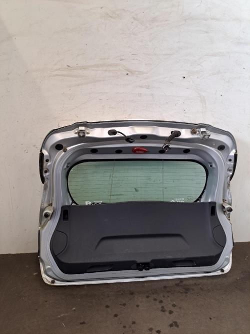 Image Malle/Hayon arriere - RENAULT CLIO 4