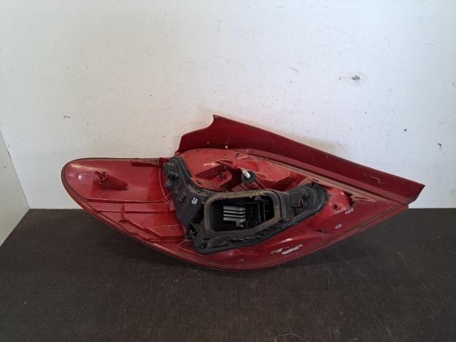 Image Feu arriere principal droit (feux) - PEUGEOT 207