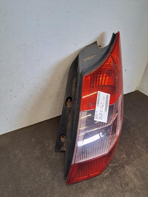 Image Feu arriere principal droit (feux) - RENAULT SCENIC 2