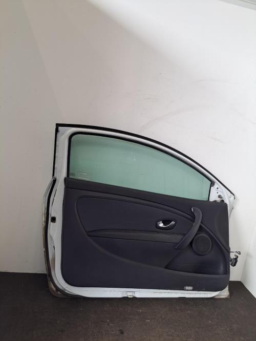 Image Porte avant gauche - RENAULT MEGANE 3