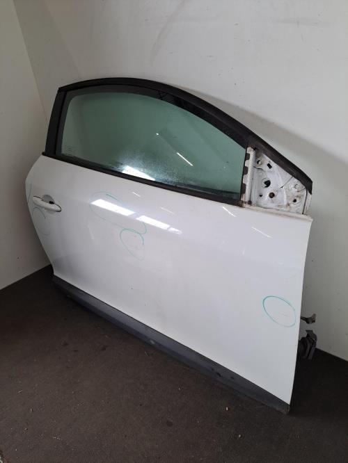 Image Porte avant droit - RENAULT MEGANE 3