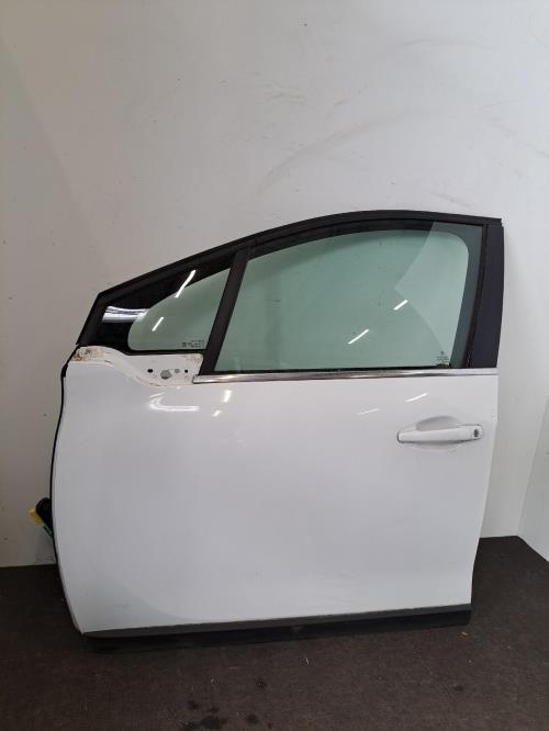 Image Porte avant gauche - PEUGEOT 2008 1