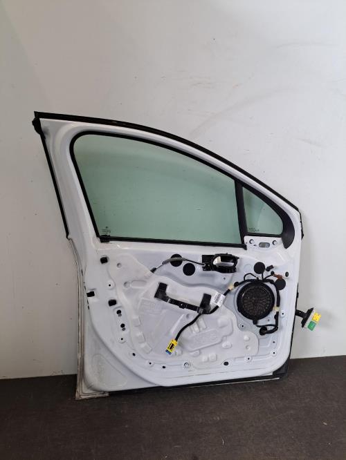 Image Porte avant gauche - PEUGEOT 2008 1