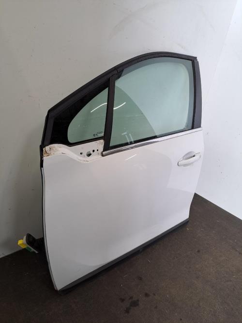 Image Porte avant gauche - PEUGEOT 2008 1