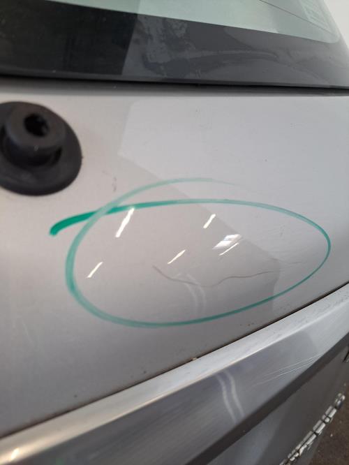 Image Malle/Hayon arriere - TOYOTA YARIS 3