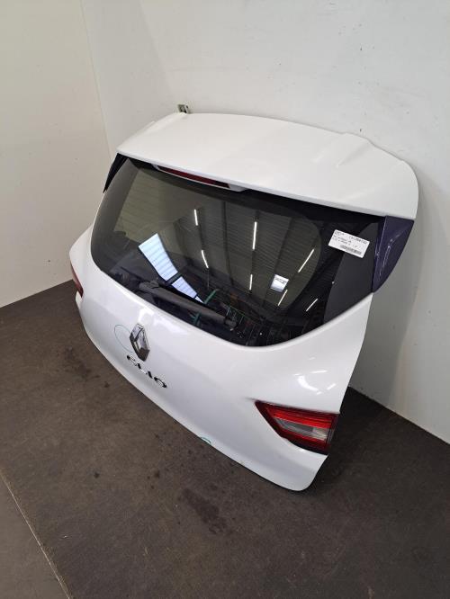 Image Malle/Hayon arriere - RENAULT CLIO 4