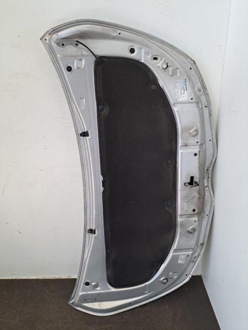 Image Capot - TOYOTA VERSO