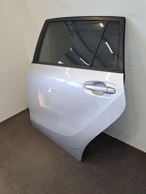 Image Porte arriere gauche - TOYOTA VERSO