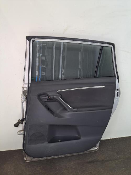 Image Porte arriere droit - TOYOTA VERSO