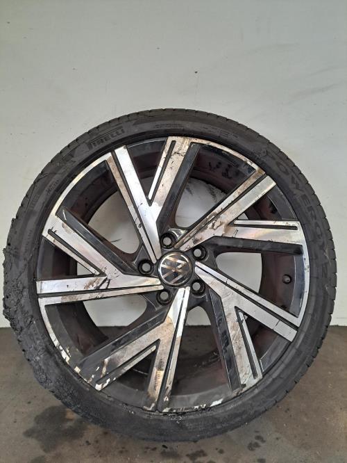Image Jante - VOLKSWAGEN GOLF 8
