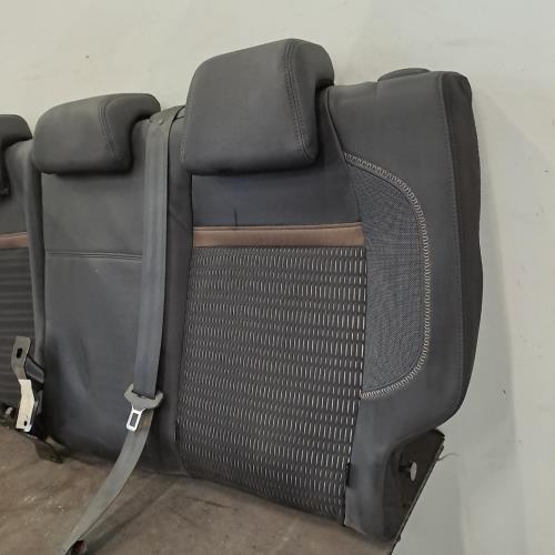 Image Banquette arriere (KIT DERIV VP) - PEUGEOT 208 1