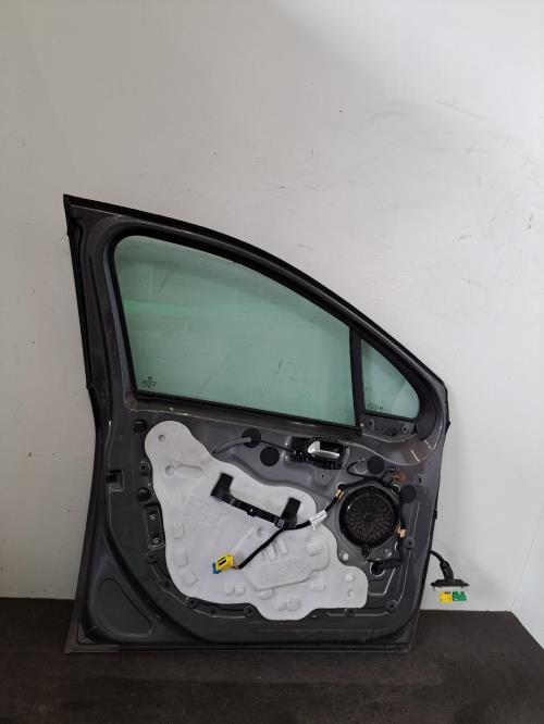 Image Porte avant gauche - PEUGEOT 2008 1