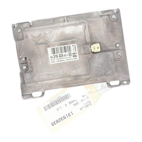 Image Ecran GPS - PEUGEOT 208 1