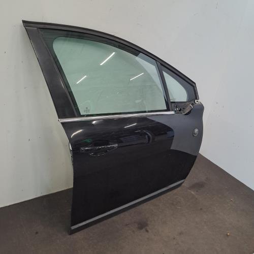 Image Porte avant droit - PEUGEOT 2008 1