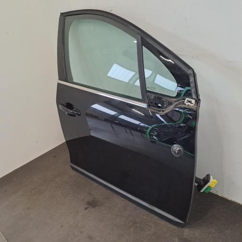 Image Porte avant droit - PEUGEOT 2008 1