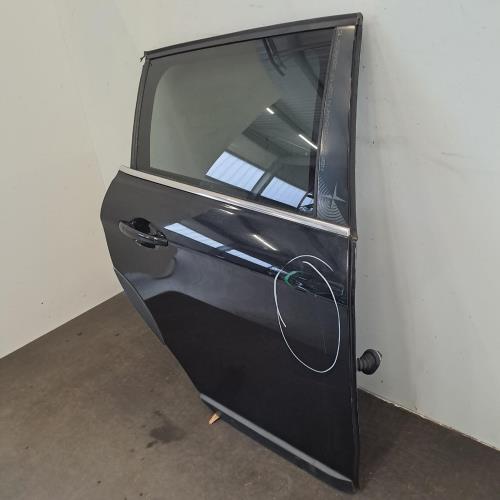 Image Porte arriere droit - PEUGEOT 2008 1