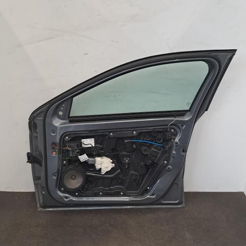 Image Porte avant droit - MERCEDES CLASSE A 176