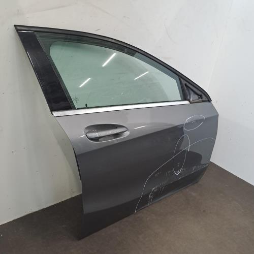 Image Porte avant droit - MERCEDES CLASSE A 176