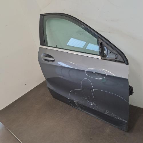 Image Porte avant droit - MERCEDES CLASSE A 176
