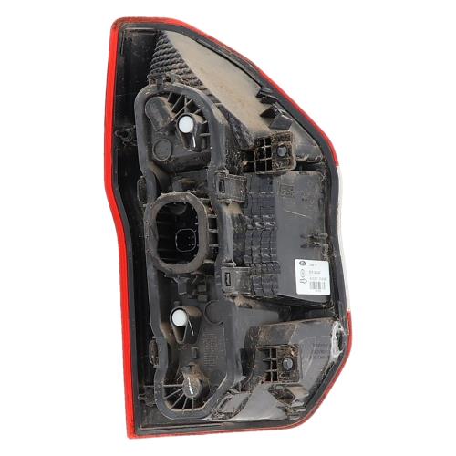 Image Feu arriere principal droit (feux) - FORD TOURNEO COURIER 1