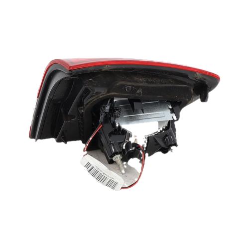 Image Feu arriere secondaire droit (feux) - RENAULT CLIO 4
