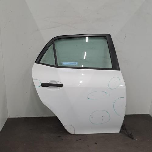Image Porte arriere droit - TOYOTA AURIS 1