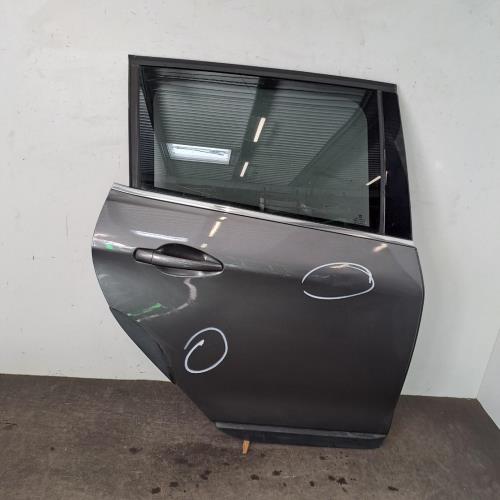 Image Porte arriere droit - PEUGEOT 2008 1