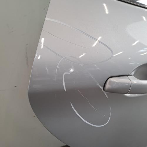 Image Porte arriere droit - PEUGEOT 208 1