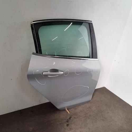 Image Porte arriere droit - PEUGEOT 208 1