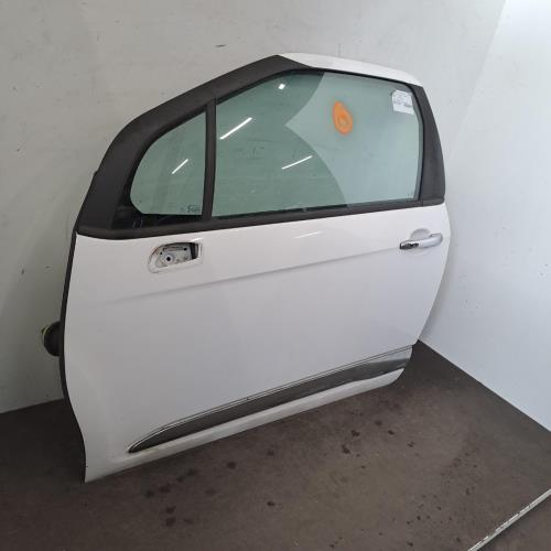 Image Porte avant gauche - CITROEN DS3