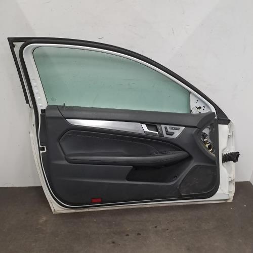 Image Porte avant gauche - MERCEDES CLASSE C 204