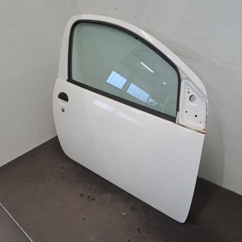 Image Porte avant droit - TOYOTA AYGO 1