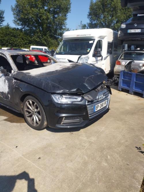 Image Moulure de pare choc arriere - AUDI A4 4
