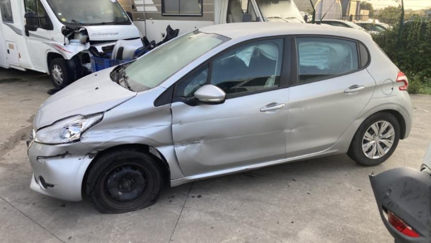 Image Plage arriere - PEUGEOT 208 1